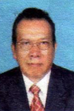 Dr. H. Aang Ahmad S.H. M.H.