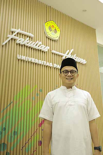 Firdaus Arifin, S.H. M.H., Dr.